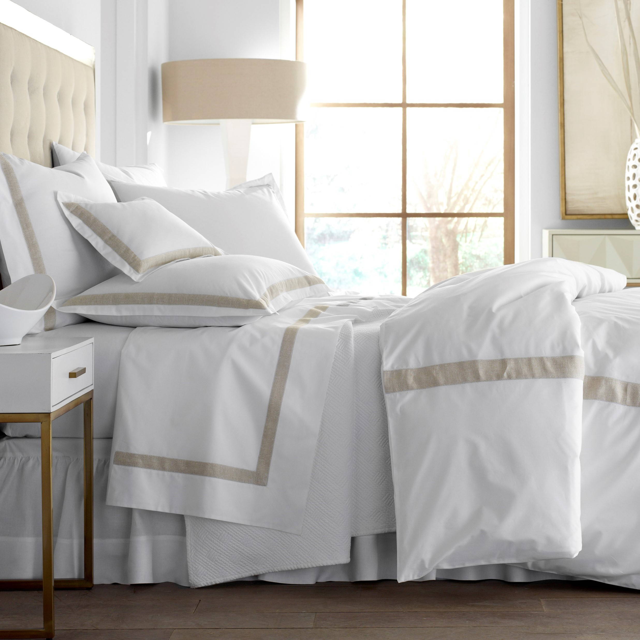 Фото 10 - Комплект постельного белья со вставками 500TC белый.