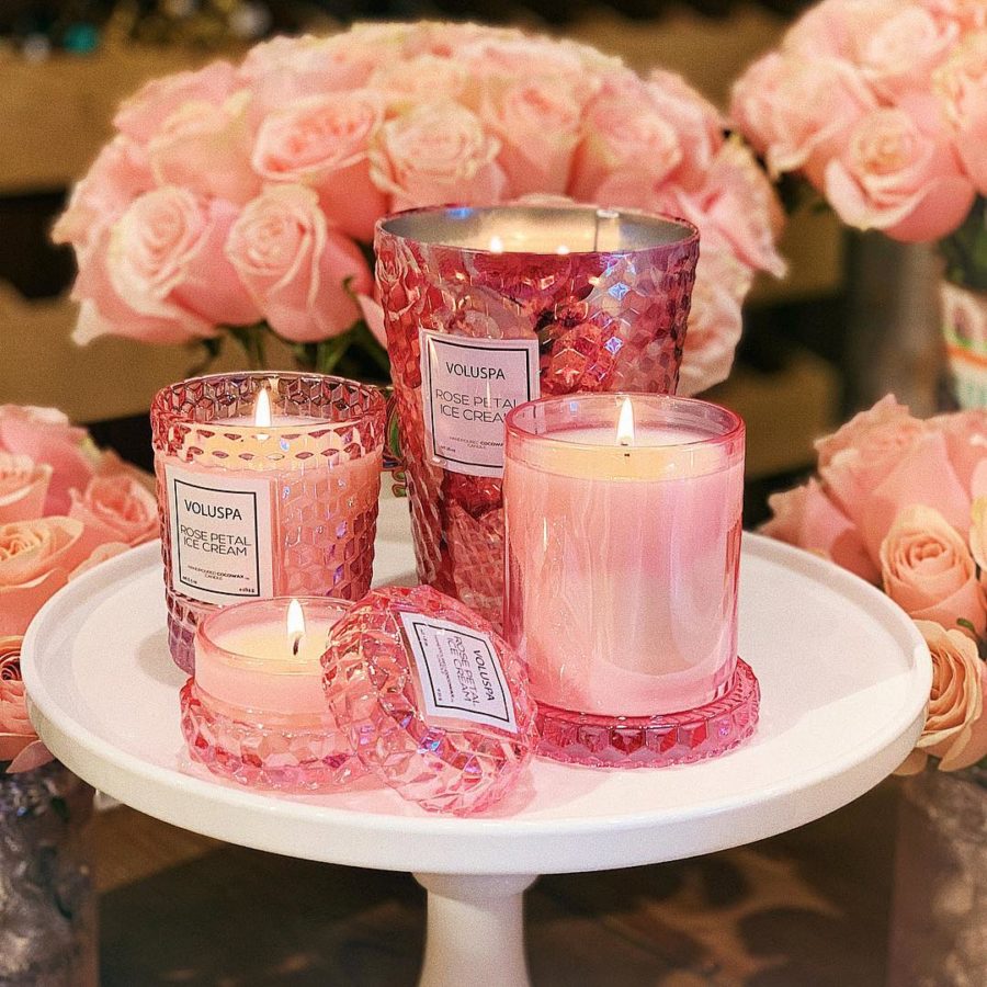 Фото 3 - Ароматическая свеча Мороженое с Лепестками Роз.